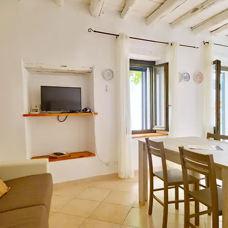 Апартаменты Le Arcada - Nel Cuore Del Centro Storico Di Орозеи