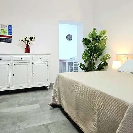 Le Arcada - Nel Cuore Del Centro Storico Di Орозеи