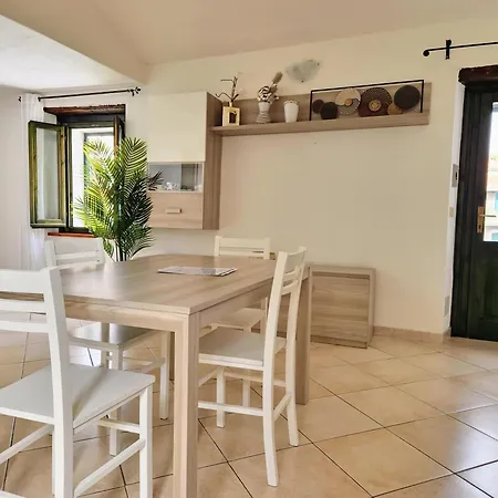 Apartment Dommos - Arcada