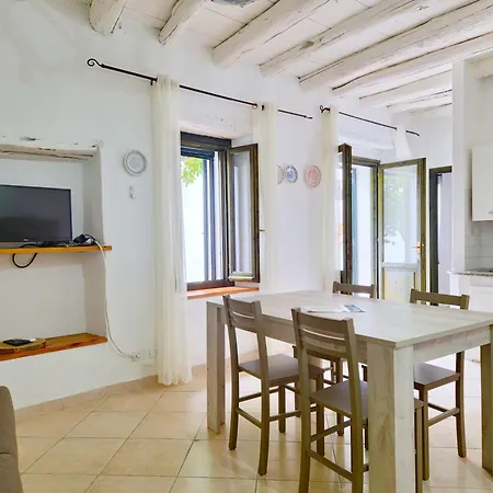 Apartment Dommos - Arcada