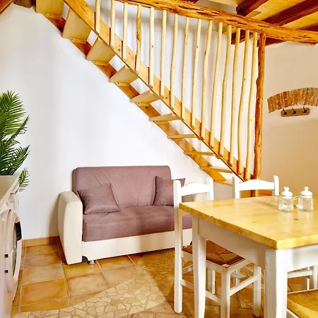 Apartment Dommos - Arcada *