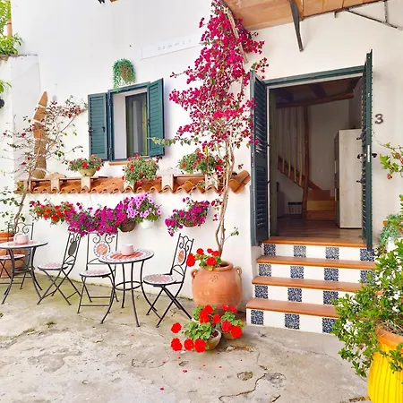Apartment Dommos - Arcada *