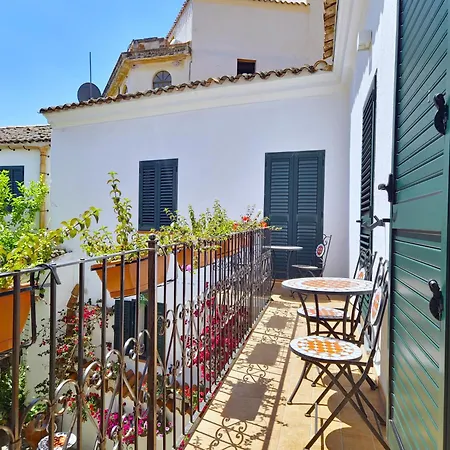 Apartment Dommos - Arcada *
