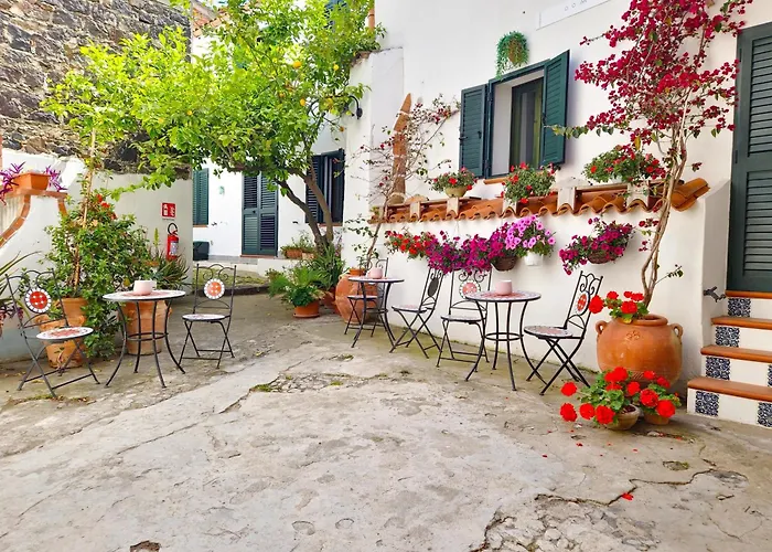 Daire Le Arcada - Nel Cuore Del Centro Storico Di Orosei